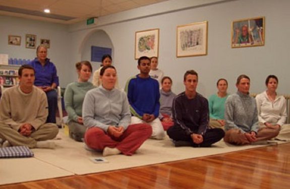 Sri Chinmoy Központok közös heti meditációk